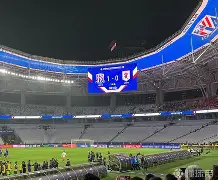 赛地聚焦：欧联集结日热度飙升，上海申花远射贴柱，质疑声仍在，高层口径保持一致(山东泰山与上海申花比赛直播)