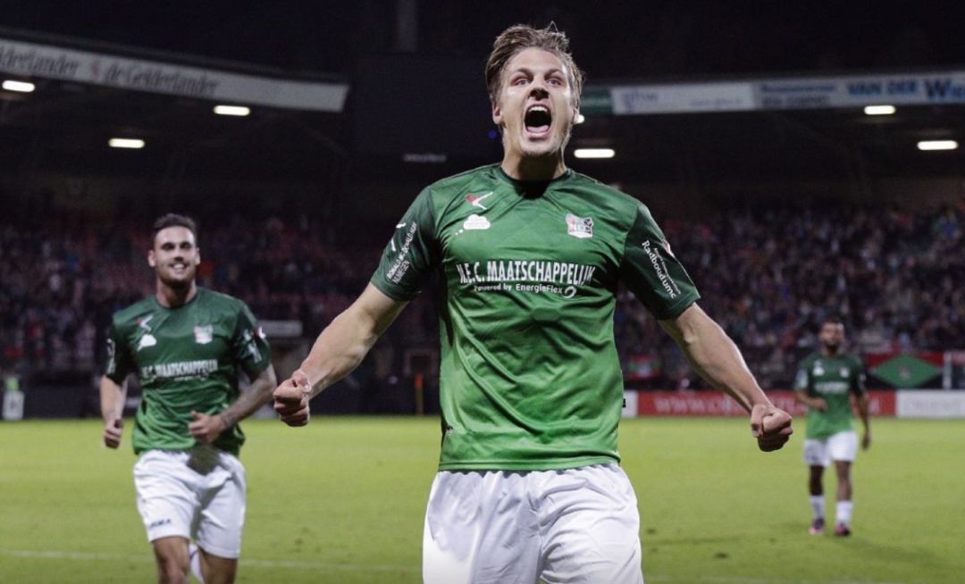 九游体育-埃因霍温vs鹿斯巴达