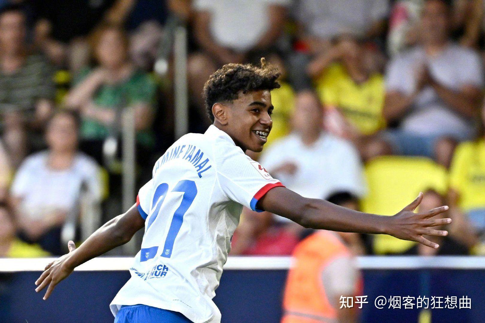 巴塞罗那训练开放日，今晚临场应变引欢呼，西甲在即，年轻球员得到机会(巴塞罗那最大比分失利)